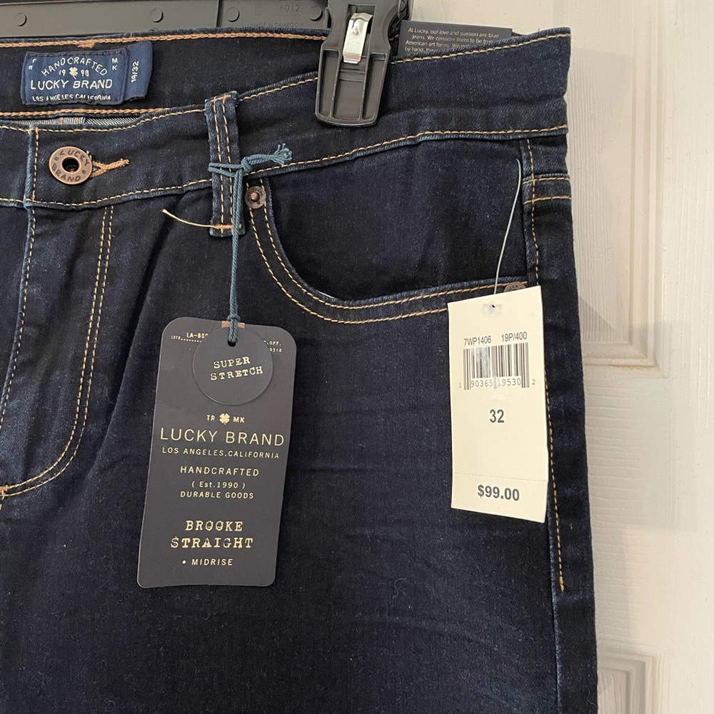 Lucky 🍀 Brand dark denim jeans - Picture 2 of 6